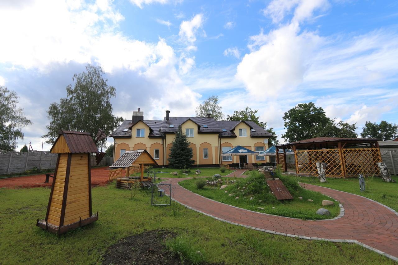 Gostinnyi Dvor Polotsk Buitenkant foto